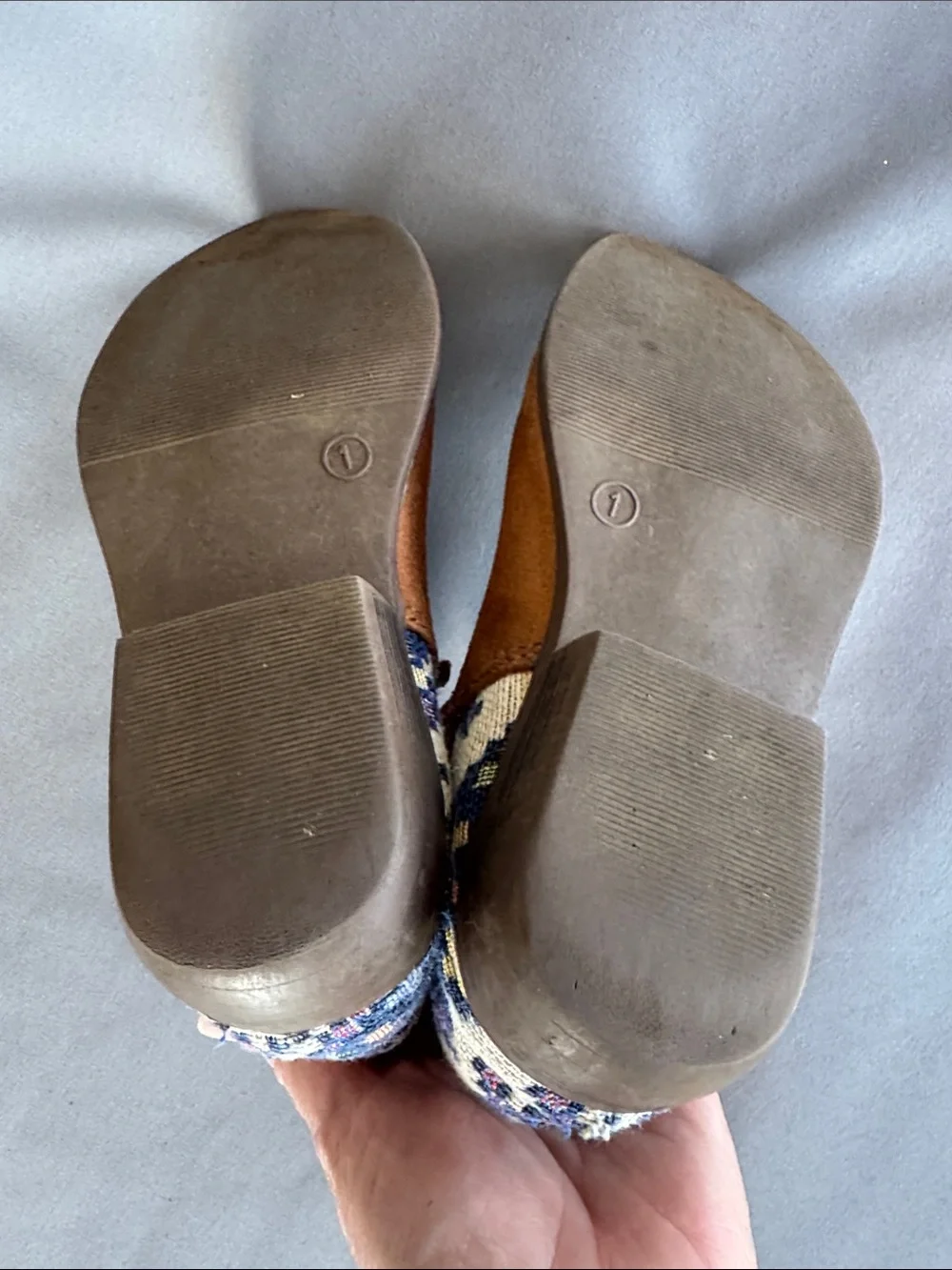 3 pair Girls sz 1 Shoes, sandals, boots & clogs